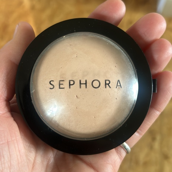 Sephora MicroSmooth Powder in 15 Fair Neutral - Picture 3 of 5